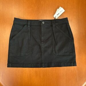 Aritzia NWT Warrant Cargo Mini Skirt